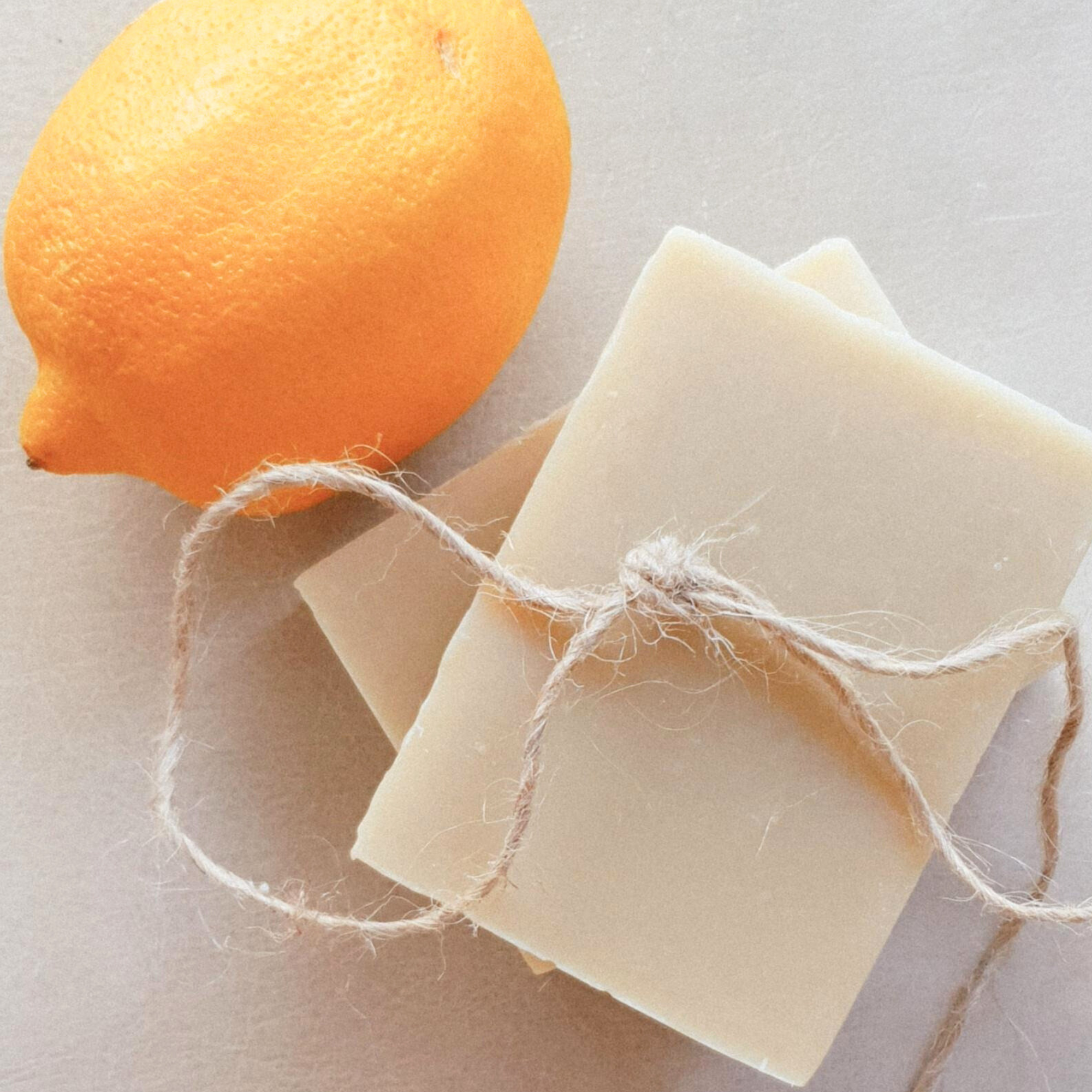 🍋Aussie Summer Girl- SHAVE | SHOWER | SHAMPOO - TCSK | Très Chic Shave Kit