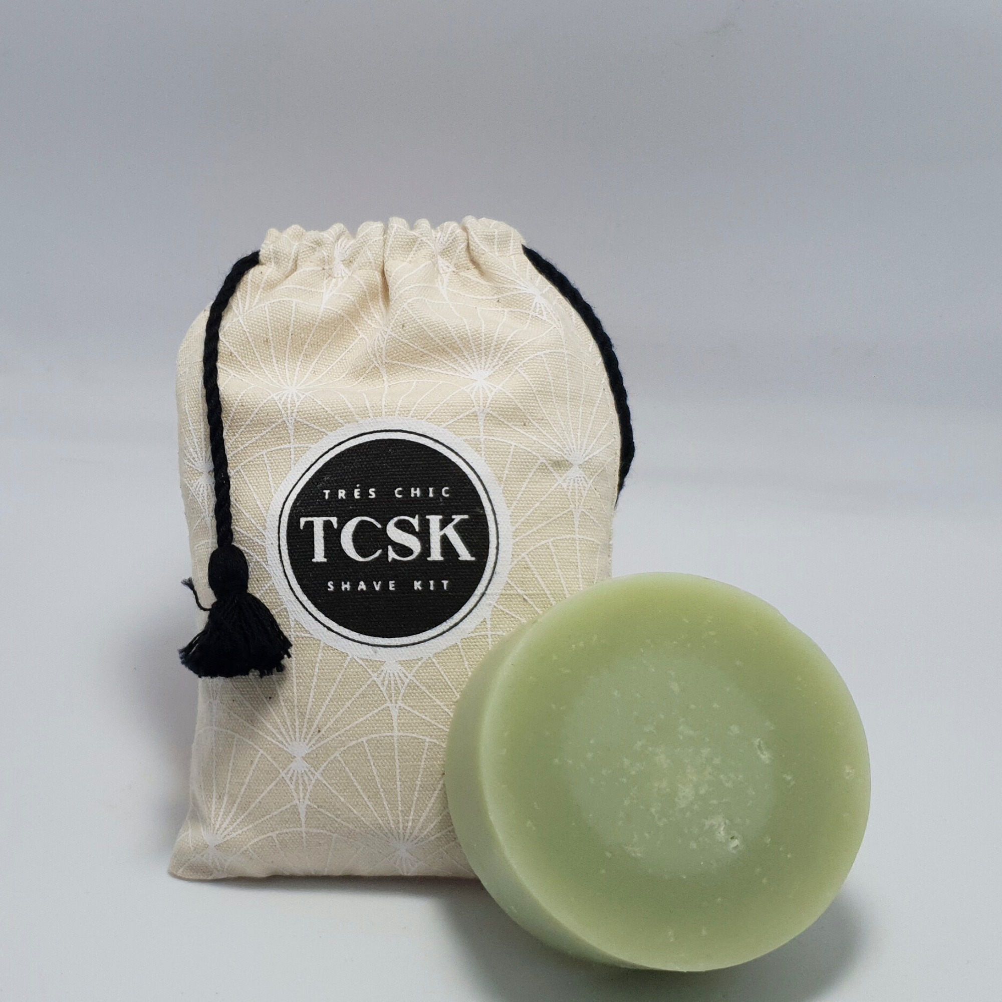 TEA TREE OIL + COCONUT OIL SHAVE SOAP 180ML - TCSK | Très Chic Shave Kit