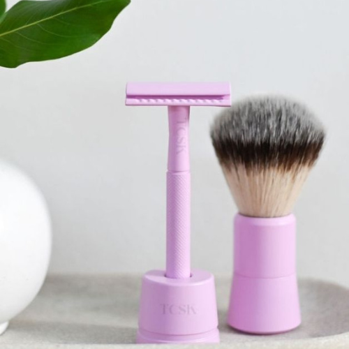 Empowering Shaving: Safety Razors for Women